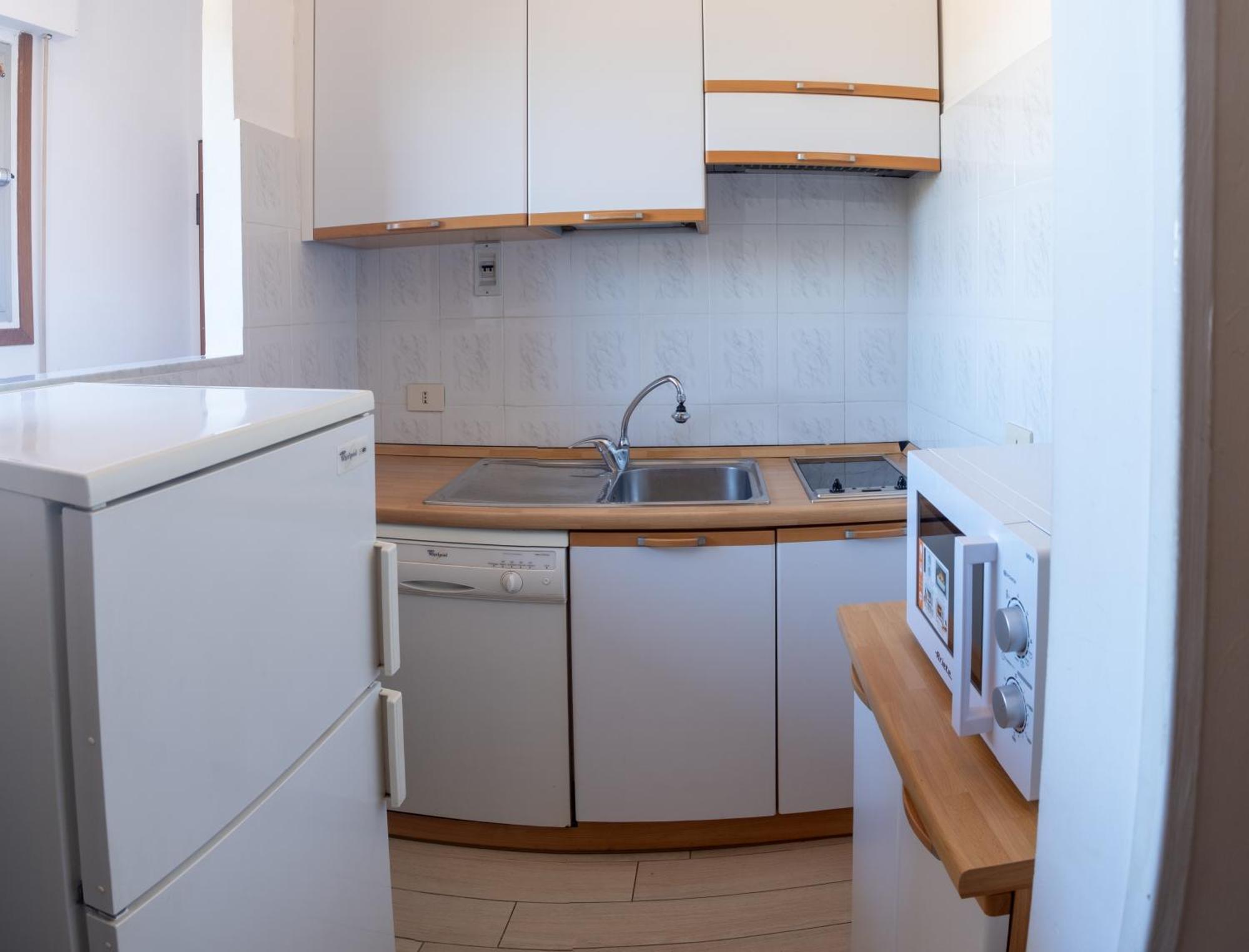 Il Golfo Di Diana Apartment ดิอาโนมารีนา ภายนอก รูปภาพ